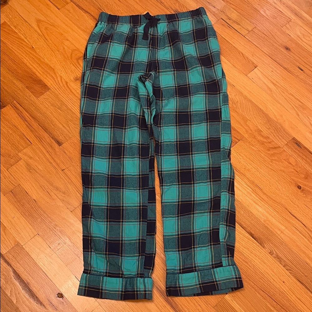 Lands' End Green and Black Plaid Pajama Pants